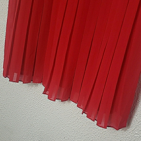 Ann Taylor Loft Red Chiffon Pleated Mini Dress Sleeveless Square Neck Zip Back - Picture 7 of 13